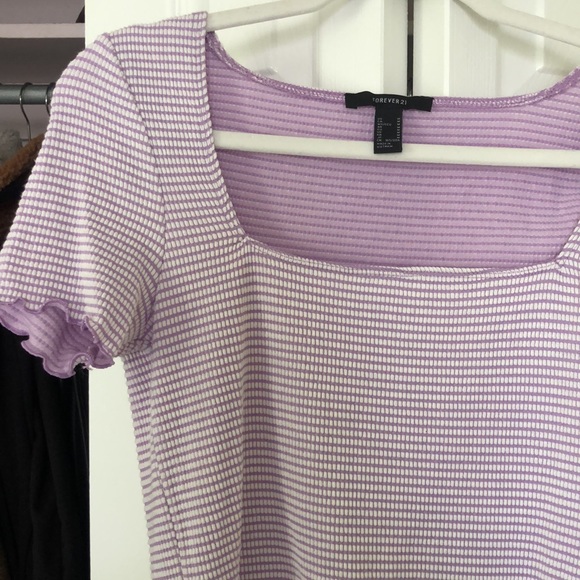 LAVENDER SMOCKED SQUARE NECK TOP FOREVER 21 - Picture 2 of 6